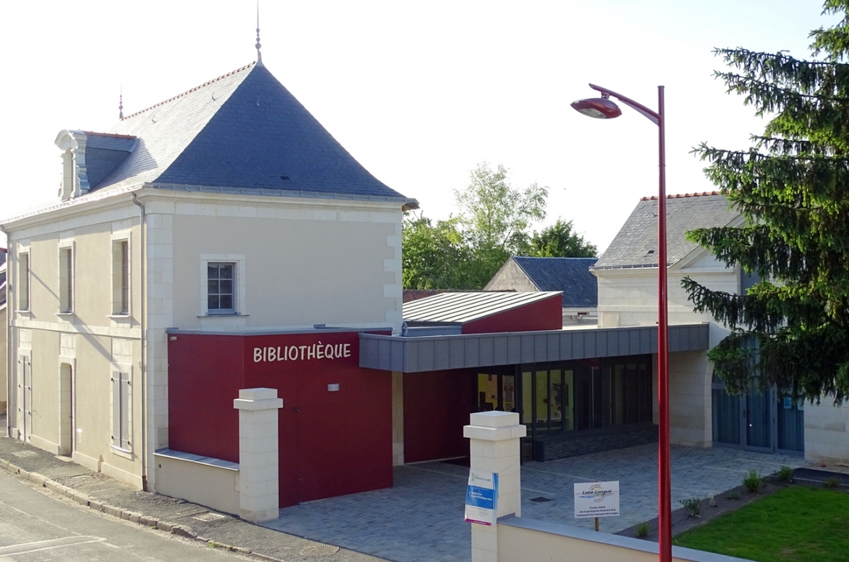 Bibliothèque-Médiathèque VERNANTES (49)